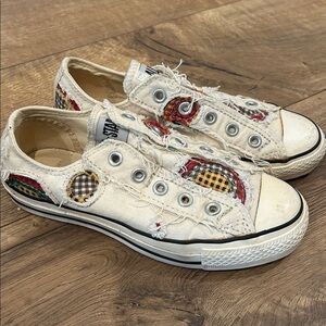 Converse Women's Sneakers in Cream with Multicolor Accents